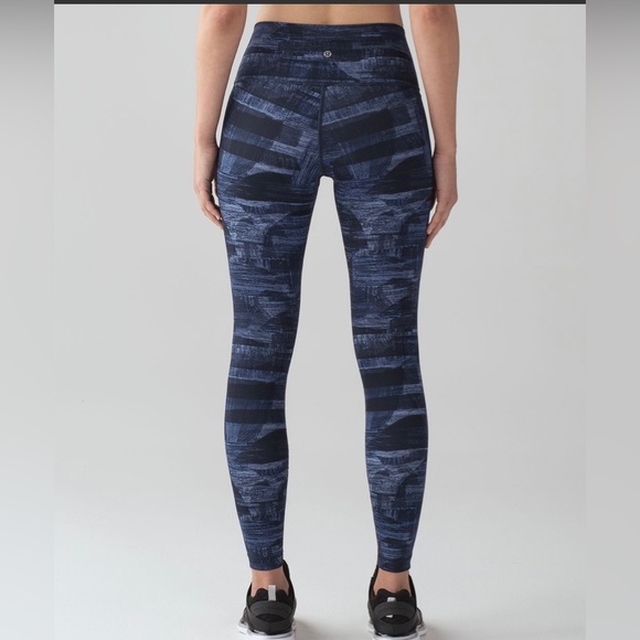 Lululemon wunder under leggings Size 8 - Picture 2 of 6